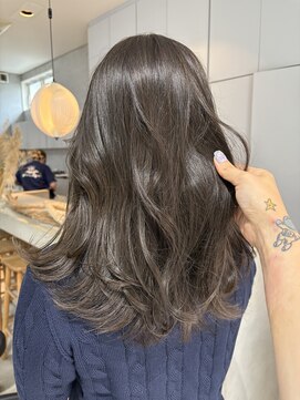 ミント(mint) ブリーチなしオリーブグレージュ