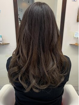 クセやダメージが気になる方必見！【カット＆トリートメント￥6900】芯から潤いしっとり艶髪に♪