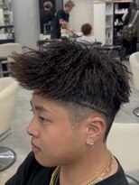 エデアンルクラ 下通(EDEAN Leclat)&nbsp;熊本メンズヘア　ツイストジェットモヒカン　ツイストパーマ