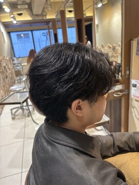 ヘアリゾートエーアイ 新宿西口店(hair resort Ai) くせ毛を活かす毛流れメンズカット