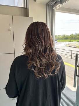 エイト 沖縄豊崎店(EIGHT toyosaki) 【EIGHT 豊崎】お客様スタイル_［柔らかな大人ブラウンヘア］