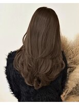 リト(riTo)&nbsp;透明感ベージュ韓国風レイヤーカット