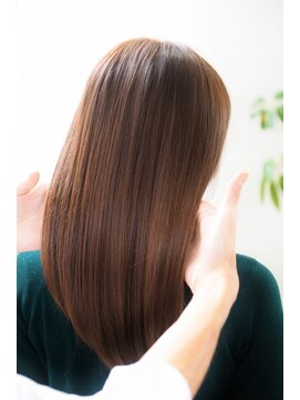 アウラ(aura) ☆髪質改善☆酸熱トリートメント20代30代40代50代