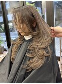 ロングレイヤーカット/ハイライト/バタフライカット