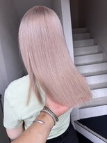 テテ(TETE)&nbsp;ホワイトピンク長堀橋×心斎橋