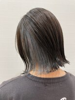 オーリーヘアー(Olliy hair)&nbsp;切りっぱなしボブ　インナーカラー　シルバー　30代40代50代