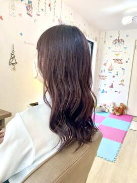 マロン(MARRON) ロングにおすすめ☆ゆる巻きピンクパープル♪