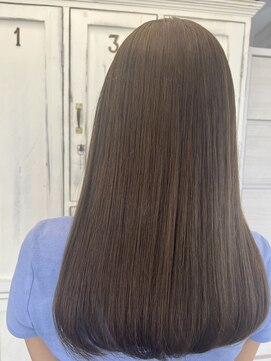 クラン ヘアーアンドスタジオ(CLAN hair & studio) 艶髪カーキーベージュ