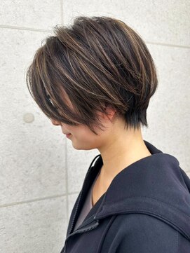 スターズ 柏(STARS) 30代40代 ショート 立体感 ハイライト 艶感 丸み