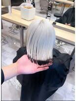 モニカ 原宿店(MONIQA)&nbsp;ホワイトカラー