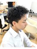 スパイキーショートビジネス無造作短髪ツーブロック刈り上げ