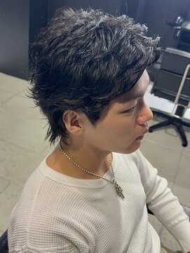 アウル 心斎橋(owl) スパイキーショートウルフ/フェザーパーマ/黒髪/ウルフ/men's