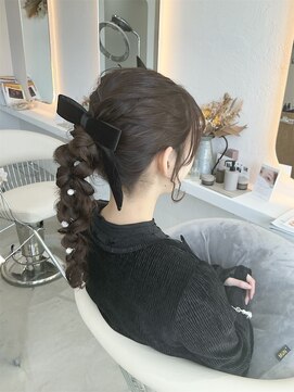 アオトスイ(aotosui) 編みおろしポニーテール