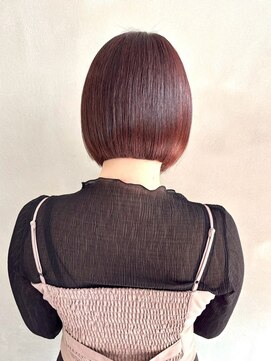 フェアリーテール 高坂店 丸みうるつやボブ♪