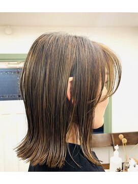 オミノ omino 切りっぱなしボブ