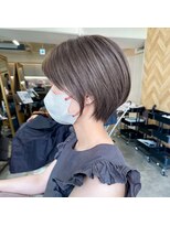 ミーク(meak) 襟足すっきり 骨格補正ショートボブ