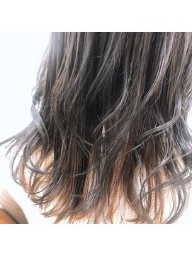 フォルテ 中田店 ブリーチなしインナー