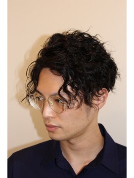 リレーションメンズヘアー(RELATION MEN'S HAIR) ツイストスパイラル×前下がりパート／ベリーショート