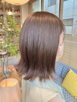 オーガニック リブ 川越(organic+live)&nbsp;２０代３０代大人可愛いアッシュショートボブ耳掛け透明感