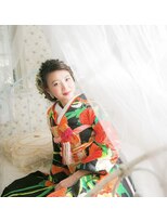 媛(en) 色打ち掛け