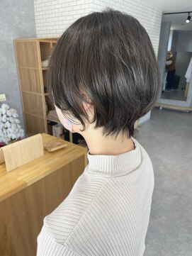 シン(Sinm。) 耳かけショート