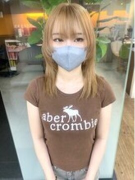 ディア(.eer) 【.eer/ディア】顔周りウルフ/ブロンドベージュ