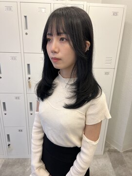 ボタン ハカタ(VOTAN hakata) 【ろみおStyle】ワンカールで可愛い！レイヤーカット