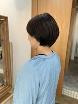 ウイ(Ui) ダークトーンショートボブ