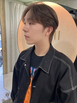 ハチ(HACHI) 韓国アイドル風ダウンパーマ