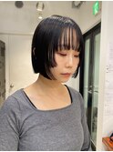 ボブ/顔周りレイヤー/切りっぱなしボブ