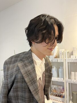 ヘアデザイン ジル(Jill) センターパート/ニュアンスカール