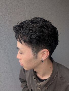 パウダーヘアー(powder hair) 刈り上げショート