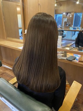 テントテン(tent ten) グレージュカラー