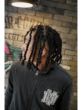 フォーコーナーズカットショップスリーセント 栄(FourCornersCutShop 3/cent) タイトロープブレイズ