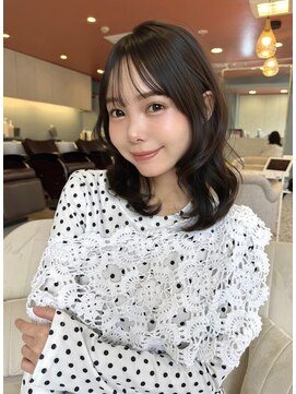 リコバイアフロート(riko by afloat) ミディアムレイヤー/レイヤーカット/ショコラカラー