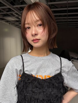 ヴェイン 渋谷(vain) 外ハネボブ ショートボブ 顔周りレイヤーカット 20代