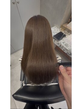フィゼル 梅田茶屋町(fizelle) オリーブベージュ