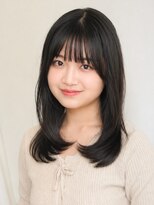 エアー(Air)&nbsp;ミディアムレイヤー×ストレート×シャギー×内巻き20代30代40代