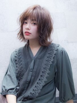 メノン 茨木店(Menon) 小顔　ボブディ　ブランジュ　デザインカラー