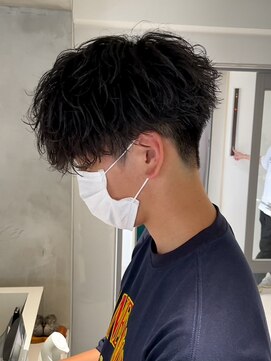 ザ サードヘアー 柏(THE 3rd HAIR) 前下がりツイストスパイラルパーマ