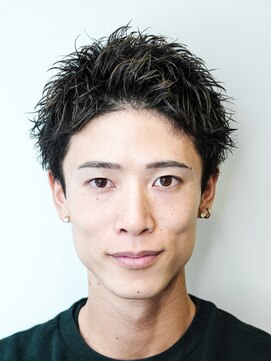 アルファ 新宿(alpha) フェザーパーマ/ブルーブラック/刈り上げセンターパート[新宿]