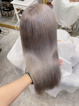 ミラク 町田(MIRAC) 【MIRAC町田店河原崎】ホワイトグレージュカラー