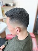 スキンフェードメンテナンス　アイロン仕上げ