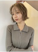 ベージュカラー