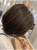 グレージュカラー