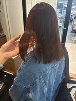 ビーバイシージャストビューティー(B by C just beauty)&nbsp;ピンクブラウン　艶カラー　切りっぱなし