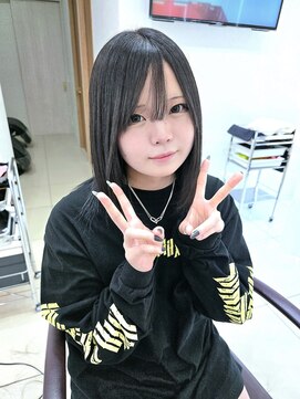 メタ(META) ●黒髪での艶髪ヘアースタイル♪