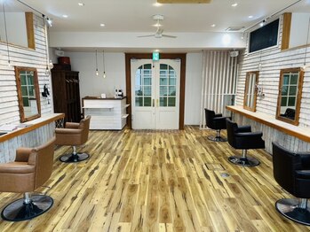 アンド ティグル クマモト(&.TIGRE KUMAMOTO)の写真/【下通NEWOPEN★】今日から変わる私らしさ。トレンドも似合わせも叶う新空間へ!なりたいを叶える艶と感動を