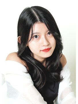 イッシュ バイ ファンドット(ish by fan.) 韓国風ヘアー!ゆるふわフロントレイヤー