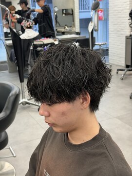 オーバルバイアピッシュ(OVARL by apish) 波巻きスパイラル/メンズパーマメンズカットシャドウパーマ